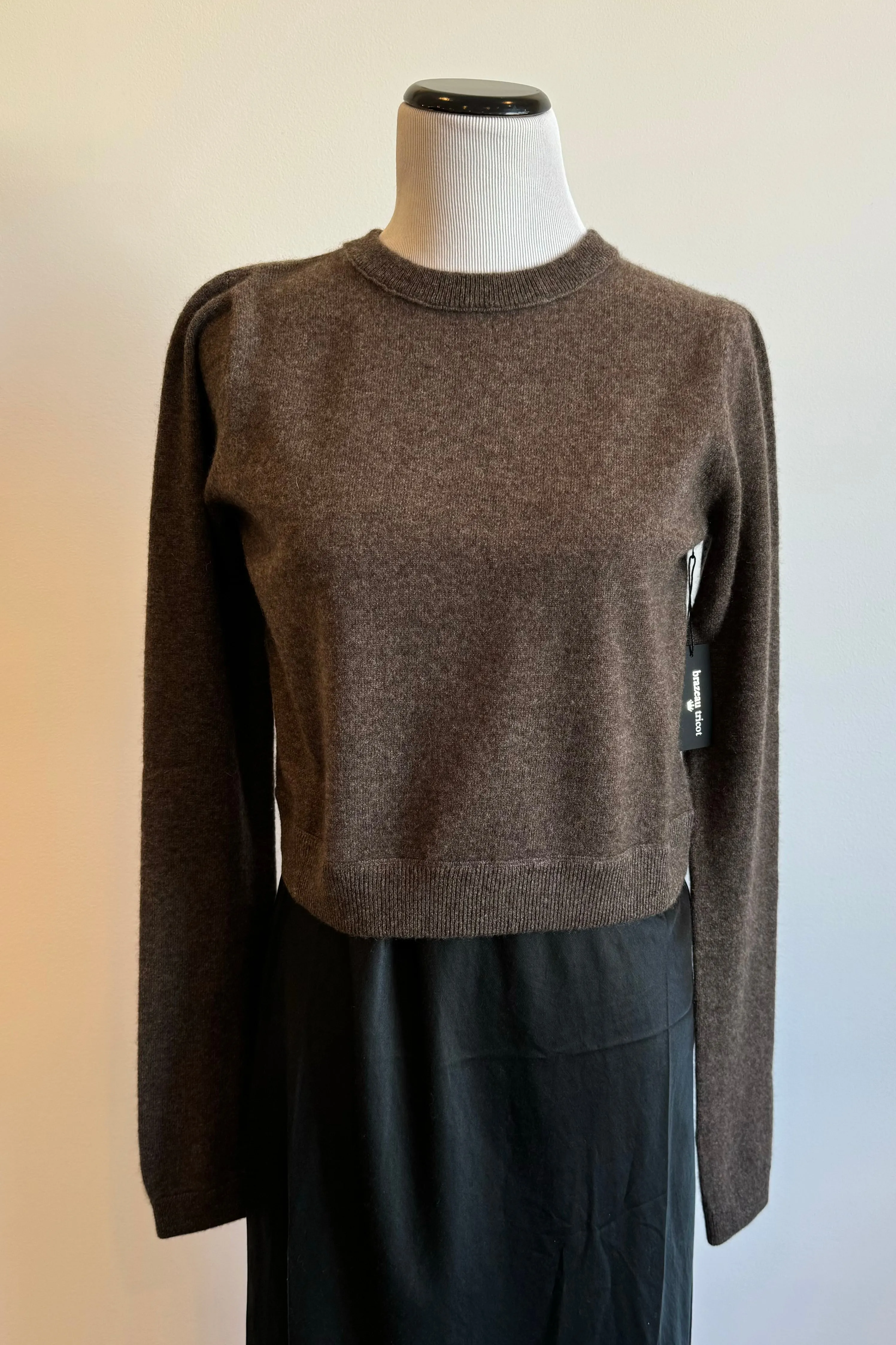 Cashmere All Thumbs Sweater in Suede