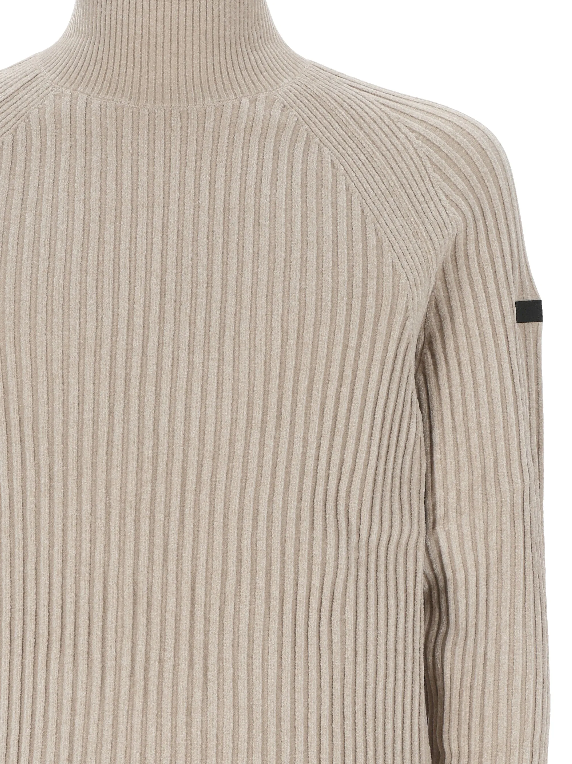 Man Sand Sweater for Casual Wear